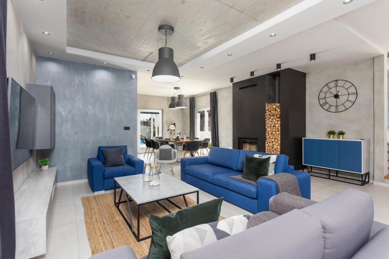 Villa Ovis Peresiji Esterno foto